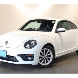 2019 Volkswagen The Beetle white gasoline used car Japan export