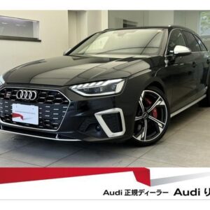 2024 Audi S4 Avant black gasoline used car Japan export
