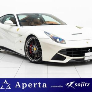 2013 Ferrari F12 Berlinetta white gasoline used car Japan export