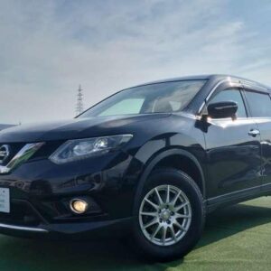 2014 Nissan X-Trail black gasoline used car Japan export