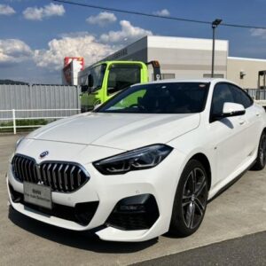 2023 Bmw 2 Series white diesel used car Japan export