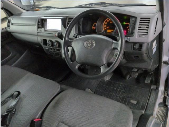 Ref:AUX-24541421 TOYOTA REGIUS ACE VAN 2011 4 Ref:AUX-24541421 TOYOTA REGIUS ACE VAN 2011 - Image 4