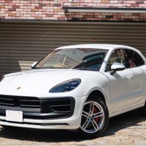 2016 Porsche Macan white gasoline used car Japan export