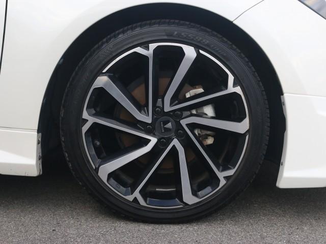 Ref:AUX-24547317 TOYOTA COROLLA TOURING 2021 9 Ref:AUX-24547317 TOYOTA COROLLA TOURING 2021 - Image 9
