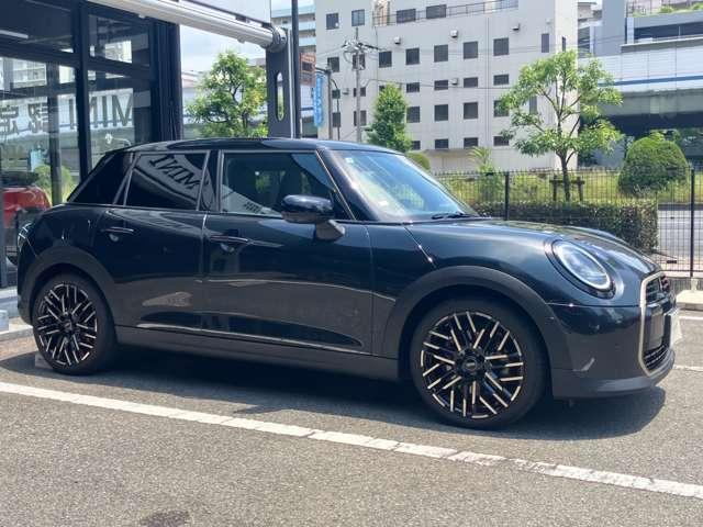 Ref:AUX-24551316 MINI MINI 2025 9 Ref:AUX-24551316 MINI MINI 2025 - Image 9