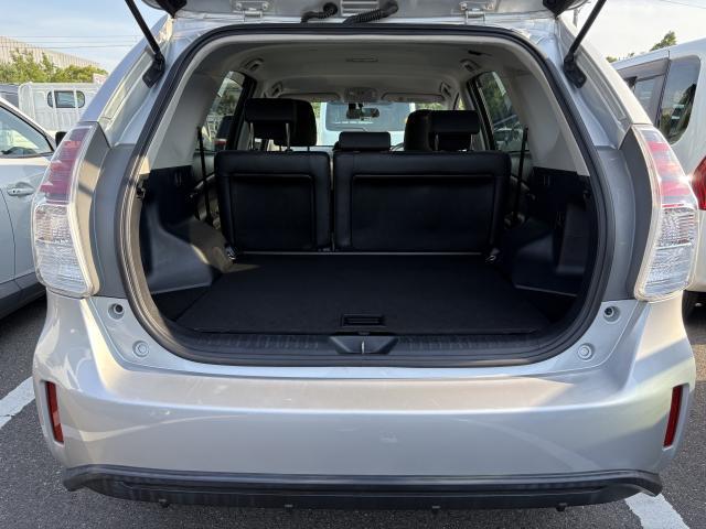 Ref:AUX-24551537 TOYOTA PRIUS ALPHA 2015 12 Ref:AUX-24551537 TOYOTA PRIUS ALPHA 2015 - Image 12