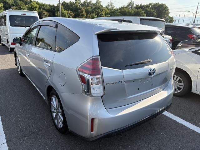 Ref:AUX-24551537 TOYOTA PRIUS ALPHA 2015 5 Ref:AUX-24551537 TOYOTA PRIUS ALPHA 2015 - Image 5