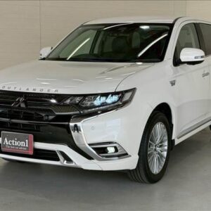 2018 Mitsubishi Outlander Phev pearl hybrid used car Japan export