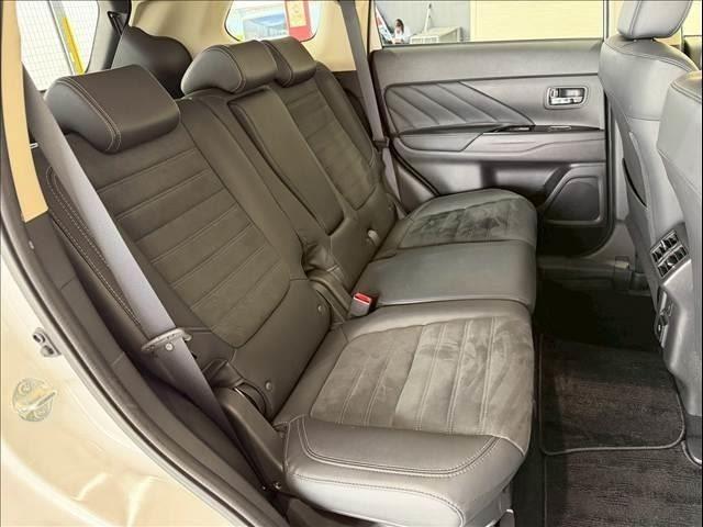 Ref:AUX-24556353 MITSUBISHI OUTLANDER PHEV 2018 9 Ref:AUX-24556353 MITSUBISHI OUTLANDER PHEV 2018 - Image 9