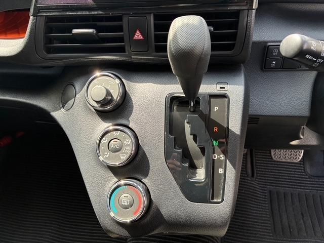 Ref:AUX-24556361 TOYOTA SIENTA 2021 15 Ref:AUX-24556361 TOYOTA SIENTA 2021 - Image 15