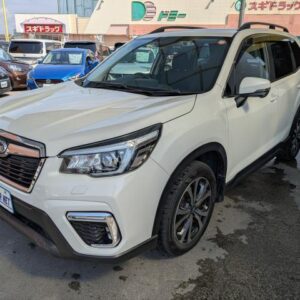 2018 Subaru Forester pearl gasoline used car Japan export