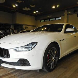 2017 Maserati Ghibli white gasoline used car Japan export