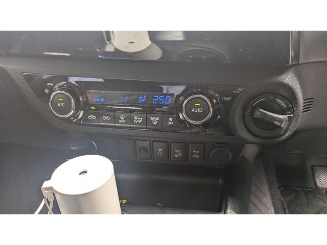 Ref:AUX-24567173 TOYOTA HILUX 2017 12 Ref:AUX-24567173 TOYOTA HILUX 2017 - Image 12