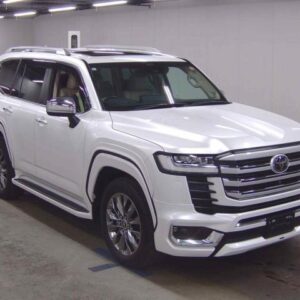 2023 Toyota Land Cruiser pearl gasoline used car Japan export