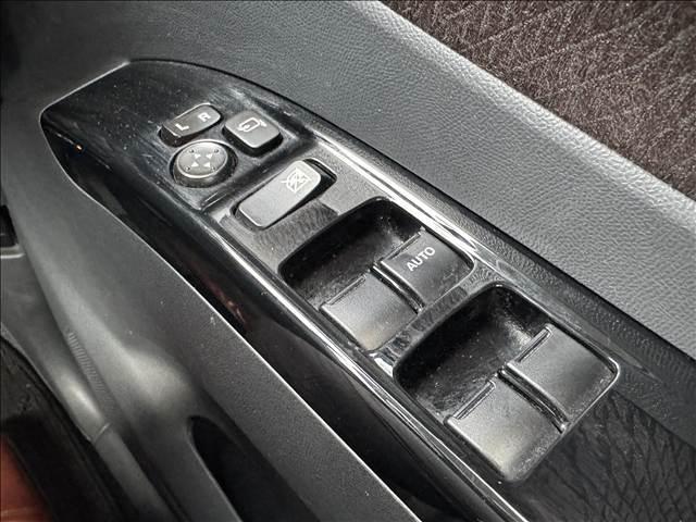 Ref:AUX-24578920 NISSAN ROOX 2012 16 Ref:AUX-24578920 NISSAN ROOX 2012 - Image 16