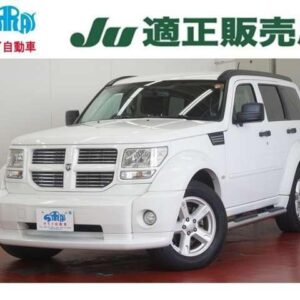 2011 Dodge Dodge Nitro white gasoline used car Japan export