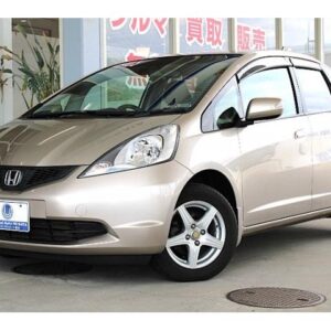 2010 Honda Fit gold gasoline used car Japan export