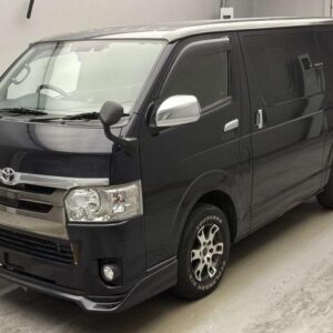 2018 Toyota Hiace Van black diesel used car Japan export