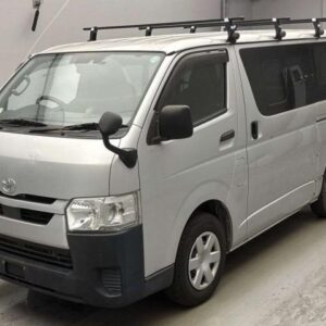 2020 Toyota Hiace Van silver gasoline used car Japan export