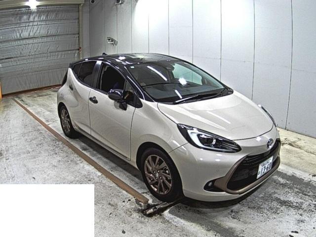 Ref:AUX-24587592 TOYOTA AQUA 2024 1 2024 Toyota Aqua tea gasoline used car Japan export