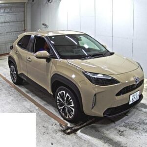 2021 Toyota Yaris Cross tea gasoline used car Japan export