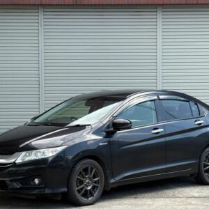 2015 Honda Grace black hybrid used car Japan export