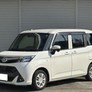 2017 Toyota Tank pearl gasoline used car Japan export