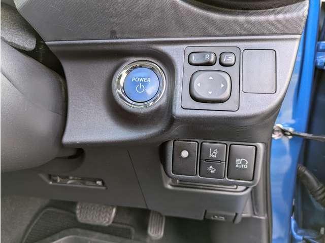 Ref:AUX-24601652 TOYOTA AQUA 2017 14 Ref:AUX-24601652 TOYOTA AQUA 2017 - Image 14