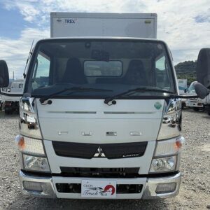 2016 Mitsubishi Fuso Canter white diesel used car Japan export
