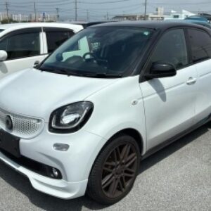 2019 Mcc Smart Smart For Four white gasoline used car Japan export
