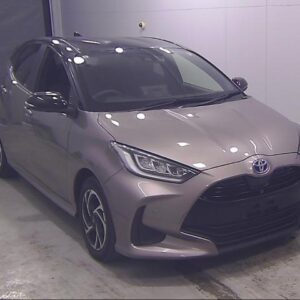 2021 Toyota Yaris gray gasoline used car Japan export