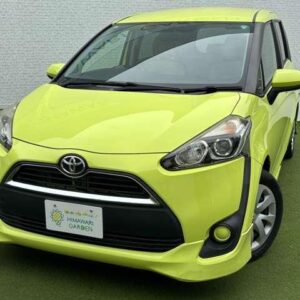 2015 Toyota Sienta yellow gasoline used car Japan export