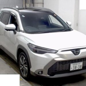 2024 Toyota Corolla Cross pearl gasoline used car Japan export