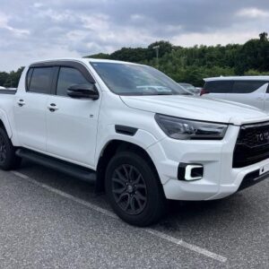 2023 Toyota Hilux white diesel used car Japan export