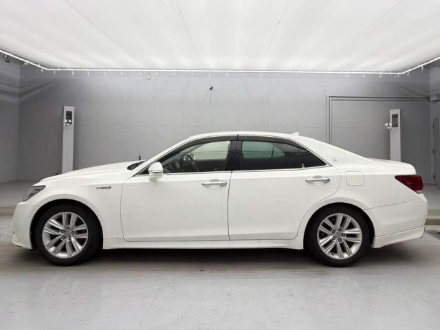 Ref:AUX-24625585 TOYOTA CROWN HYBRID 2013 7 Ref:AUX-24625585 TOYOTA CROWN HYBRID 2013 - Image 7