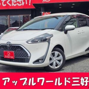 2020 Toyota Sienta pearl gasoline used car Japan export