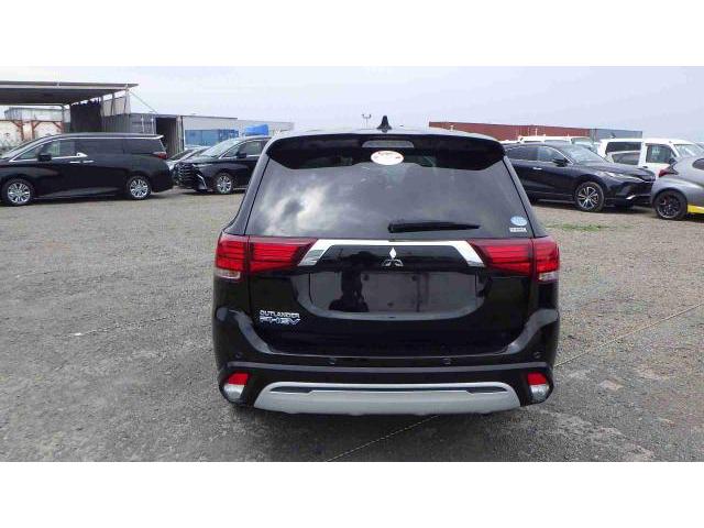Ref:AUX-24626047 MITSUBISHI OUTLANDER PHEV 2019 2 Ref:AUX-24626047 MITSUBISHI OUTLANDER PHEV 2019 - Image 2