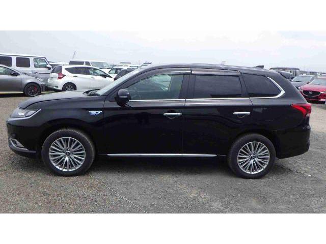 Ref:AUX-24626047 MITSUBISHI OUTLANDER PHEV 2019 7 Ref:AUX-24626047 MITSUBISHI OUTLANDER PHEV 2019 - Image 7