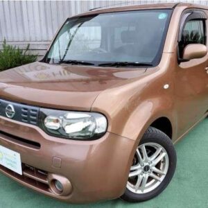 2011 Nissan Cube gold gasoline used car Japan export