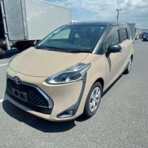 2019 Toyota Sienta tea gasoline used car Japan export