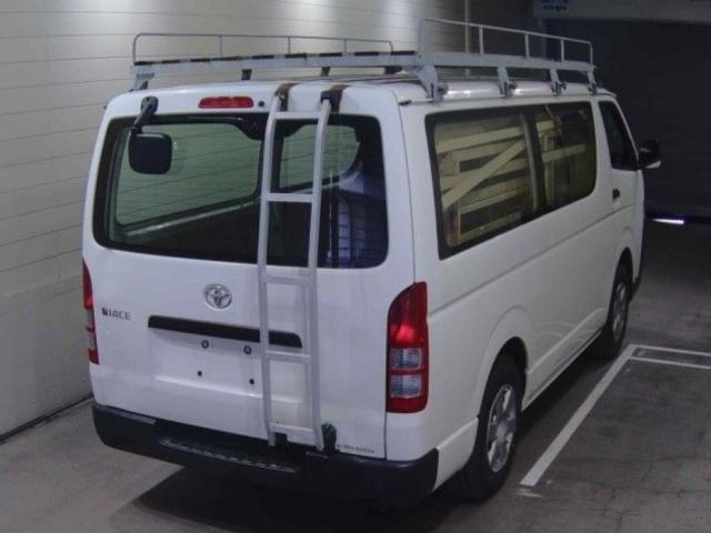 Ref:AUX-24630687 TOYOTA HIACE VAN 2017 2 Ref:AUX-24630687 TOYOTA HIACE VAN 2017 - Image 2