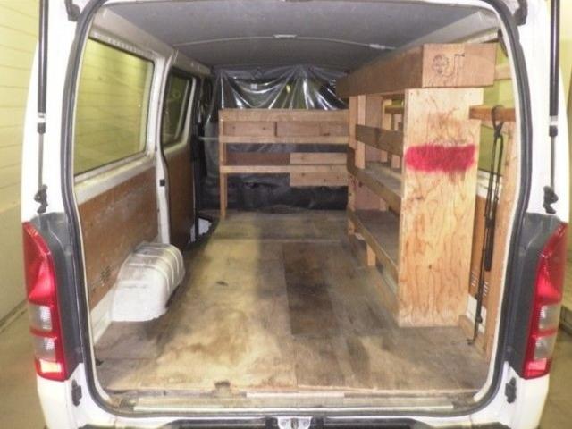 Ref:AUX-24630687 TOYOTA HIACE VAN 2017 3 Ref:AUX-24630687 TOYOTA HIACE VAN 2017 - Image 3