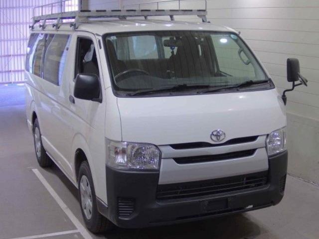 Ref:AUX-24630687 TOYOTA HIACE VAN 2017 1 2017 Toyota Hiace Van white diesel used car Japan export
