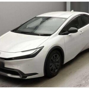 2023 Toyota Prius pearl gasoline used car Japan export