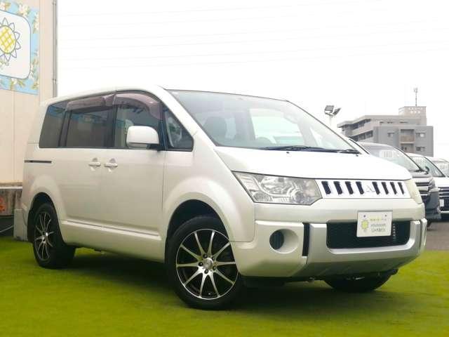 Ref:AUX-24633355 MITSUBISHI DELICA D:5 2010 1 2010 Mitsubishi Delica D:5 pearl gasoline used car Japan export