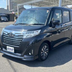 2020 Toyota Roomy black gasoline used car Japan export
