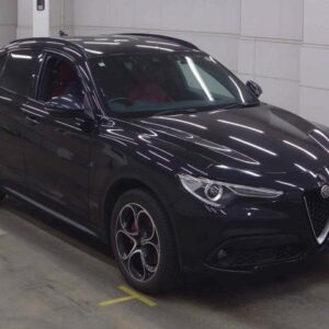 2021 Alfa Romeo Stelvio black diesel used car Japan export