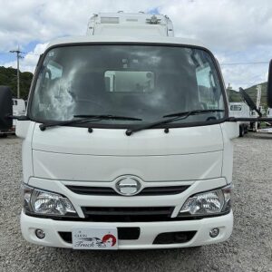 2019 Hino Dutro white diesel used car Japan export