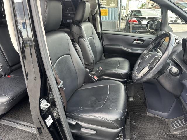 Ref:AUX-24654162 TOYOTA VOXY 2014 8 Ref:AUX-24654162 TOYOTA VOXY 2014 - Image 8