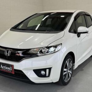 2016 Honda Fit pearl gasoline used car Japan export